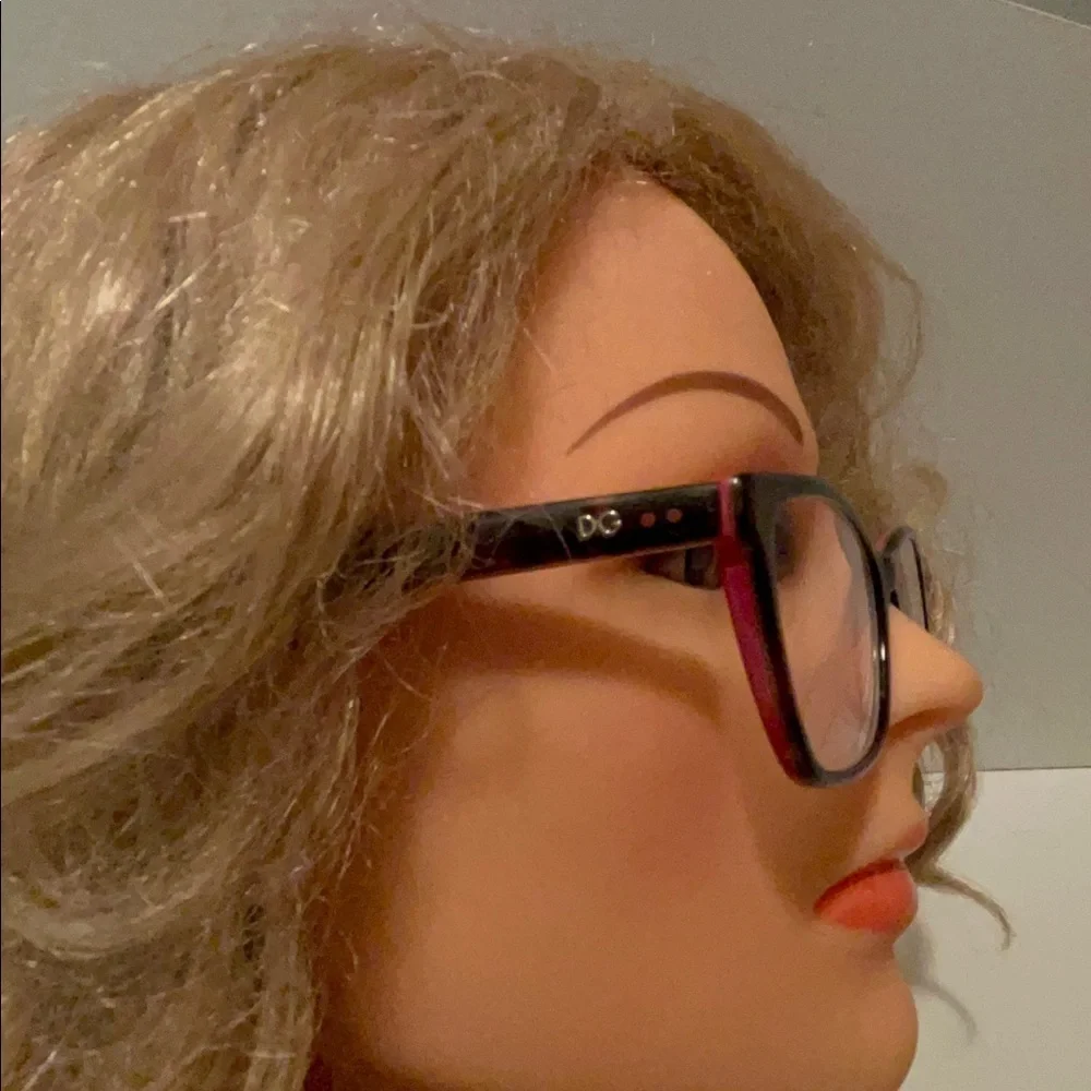 Doloc Gabbana beautiful eyeglasses red and brown